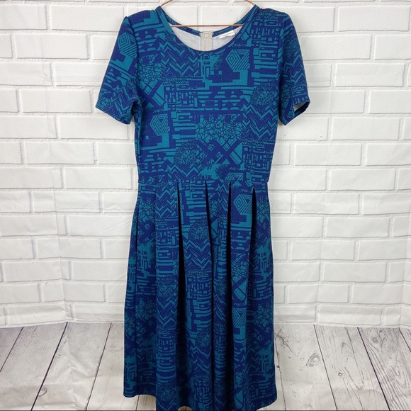 LuLaRoe Dresses & Skirts - Lularoe Amelia classic zip up pocket blue dress L